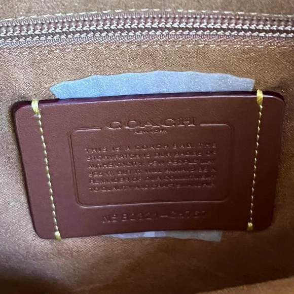 💰SOLD - CH767- Coach Hitch Backpack in Signature Leather - Picture 11 of 13